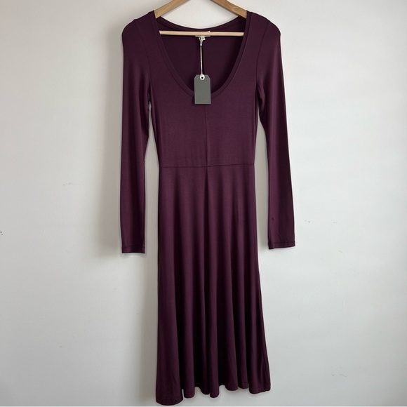 NWT Aritzia Wilfred Burgundy Long Sleeve Midi Scoop neck A line Dress size xs - Picture 2 of 6